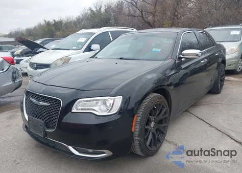 2018 Chrysler 300 Limited z USA, uszkodzony, nr VIN 2C3CCAEG2JH142688